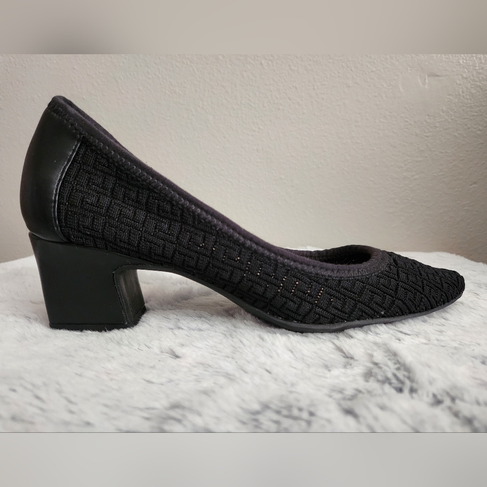 Adrienne Vittadini Faro Block Heel Pumps - Women's Dress Shoes Size 9M - Black